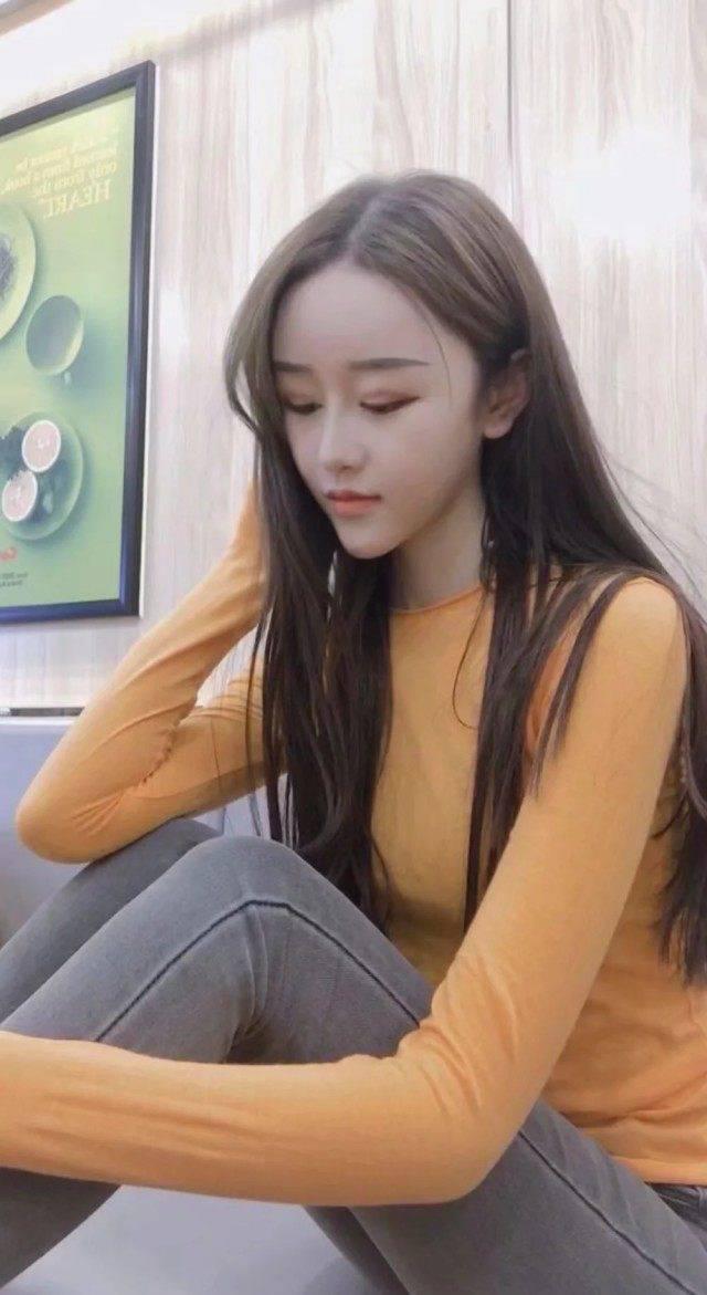 身材好的小嫩妹